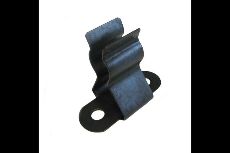 FR WING MOUNTING CLIP ST HANDL