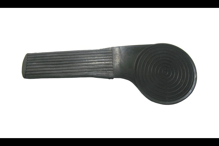 RUBBER THROTTLE PEDAL PAD ST.