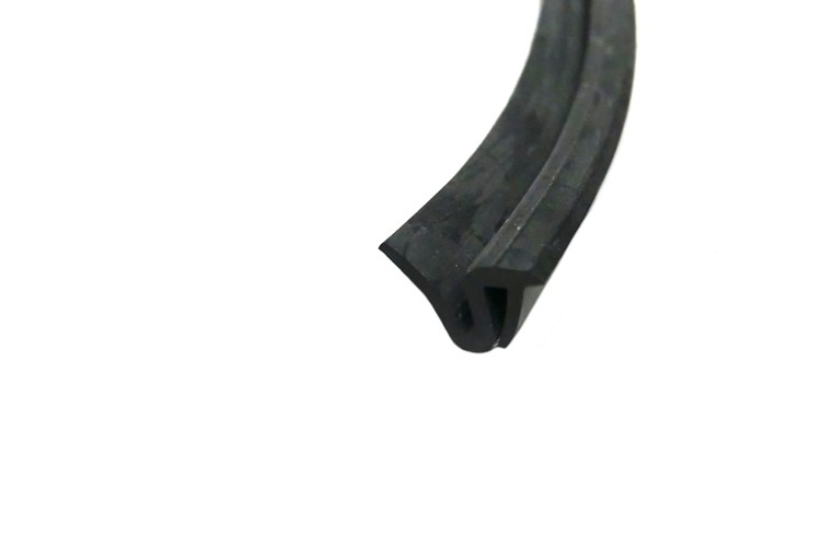 RUBBER FRONT WING OLD TYPE