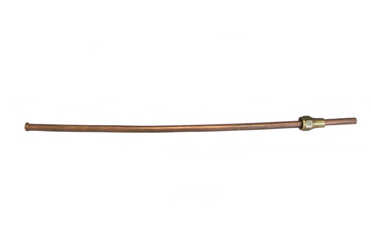 cupper hose between mastercylinder and reservoir metal untill '52